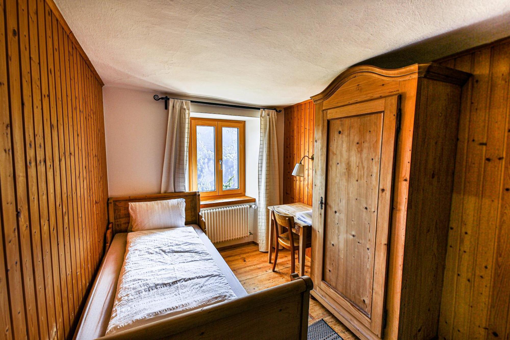 Gasthaus Roessli Versam Esterno foto