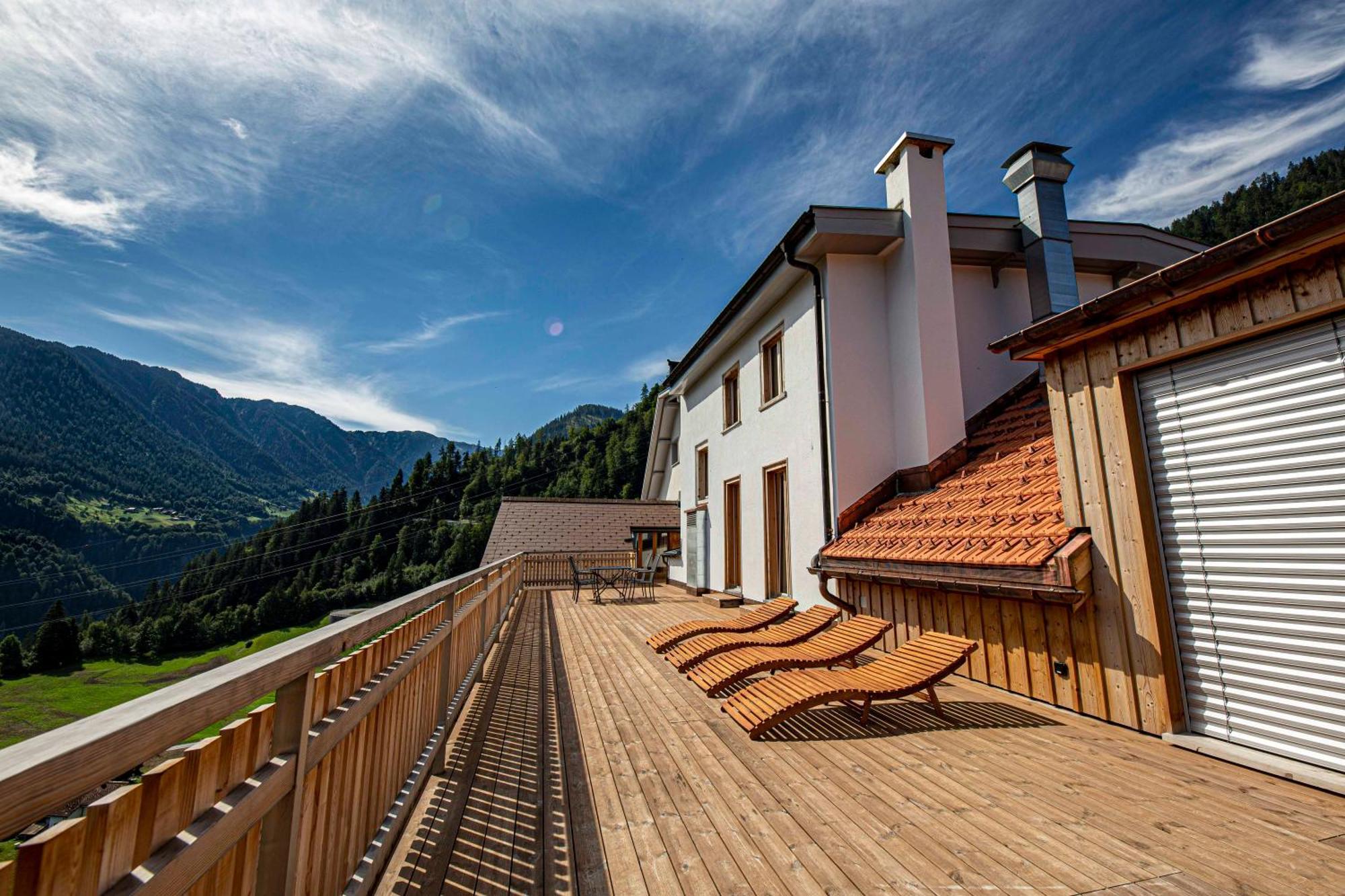 Gasthaus Roessli Versam Esterno foto