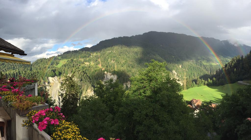 Gasthaus Roessli Versam Esterno foto