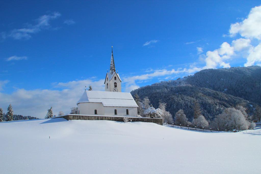 Gasthaus Roessli Versam Esterno foto